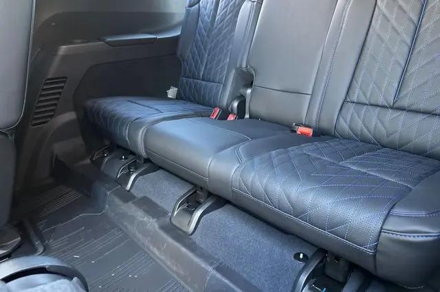 2026 Cadillac Escalade IQL Sport AWD