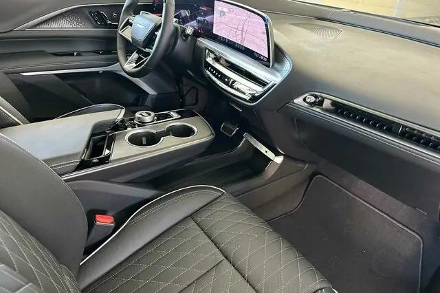 2026 Cadillac iQ V-Series Premium AWD