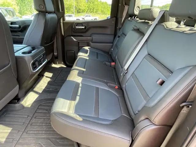 2020 GMC Sierra 1500 4WD Crew Cab Short Box Denali