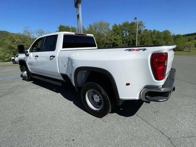 2026 Chevrolet Silverado 3500HD Crew Cab, Long Bed, WT Dual Rear Wheel, RWD