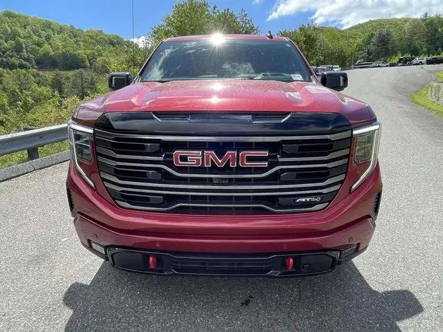 2026 GMC Sierra 1500 Crew Cab, Short Bed, AT4, 4WD