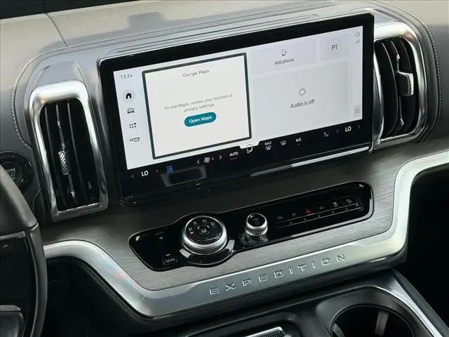 2025 Ford Expedition Platinum MAX
