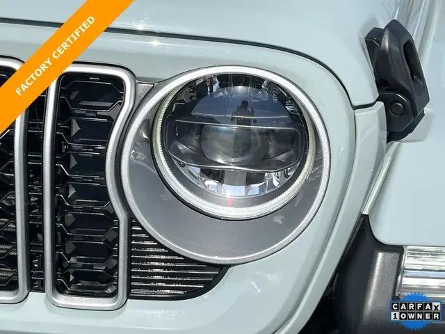 2024 Jeep Wrangler 4-Door Sahara 4x4