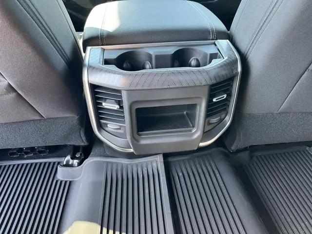 2026 Ram 3500 Big Horn Crew Cab 4x4 6'4" Box
