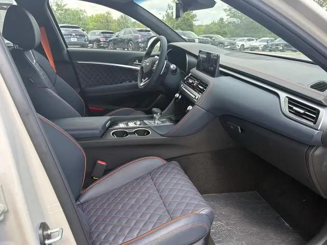 2026 Genesis G70 3.3T Prestige Graphite