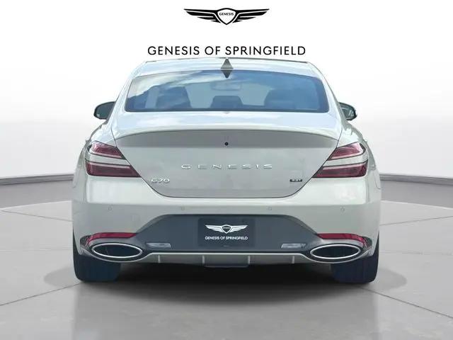 2026 Genesis G70 3.3T Prestige Graphite