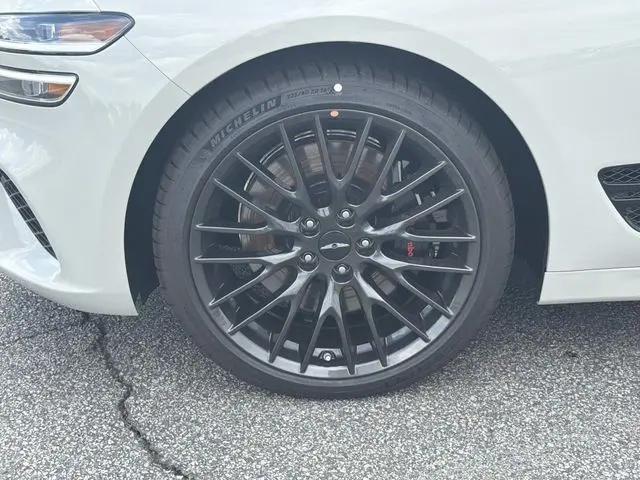 2026 Genesis G70 3.3T Prestige Graphite