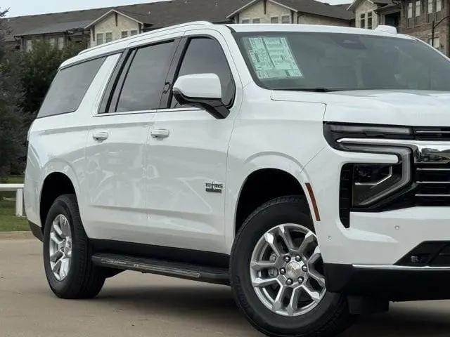 2026 Chevrolet Suburban LT, RWD