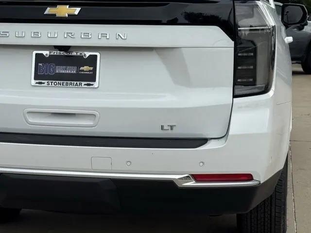 2026 Chevrolet Suburban LT, RWD