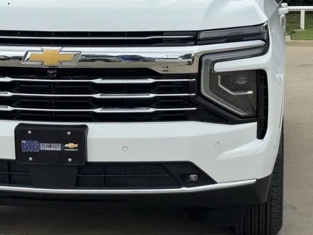2026 Chevrolet Suburban LT, RWD