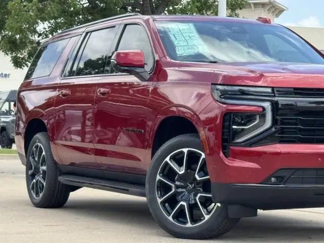 2026 Chevrolet Suburban RST, RWD