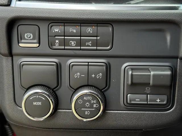 2026 Chevrolet Suburban RST, RWD