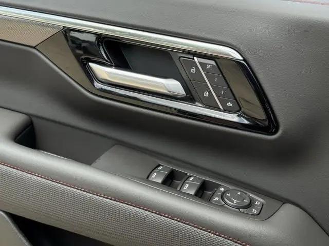 2026 Chevrolet Suburban RST, RWD