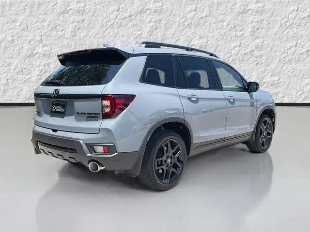 2024 Honda Passport AWD Black