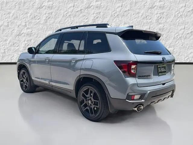2024 Honda Passport AWD Black
