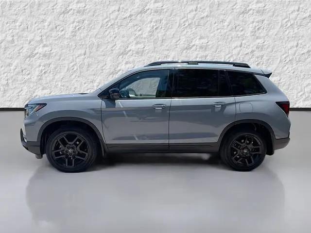 2024 Honda Passport AWD Black