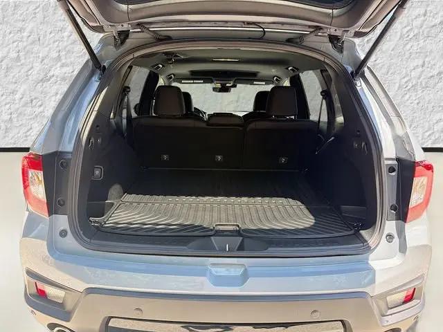 2024 Honda Passport AWD Black