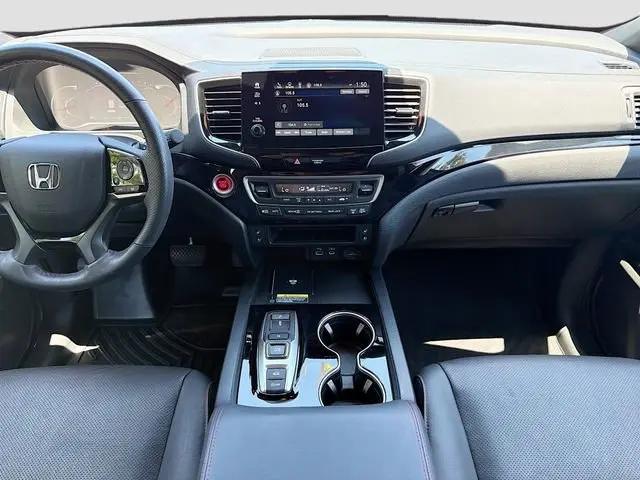 2024 Honda Passport AWD Black