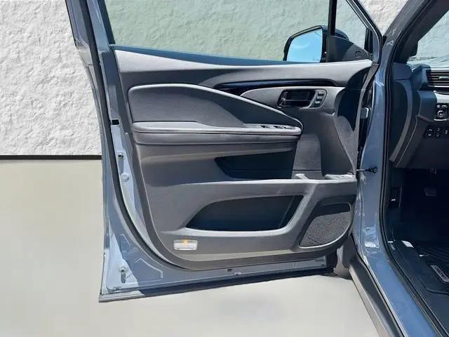 2024 Honda Passport AWD Black