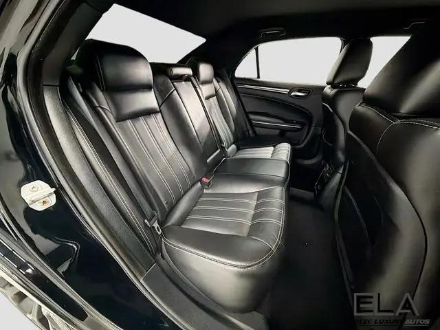 2019 Chrysler 300 300S