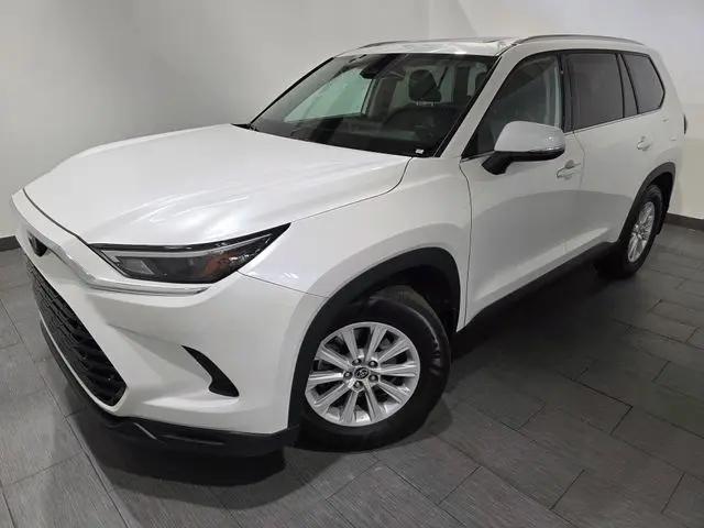 2024 Toyota Grand Highlander XLE for sale in Brook Park, OH