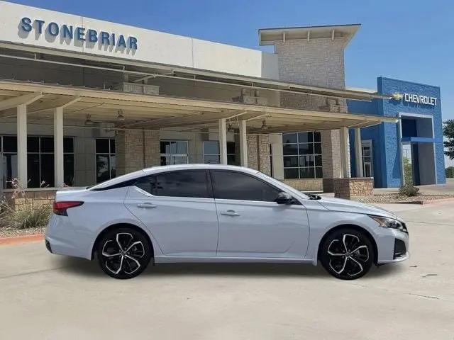 2024 Nissan Altima SR FWD