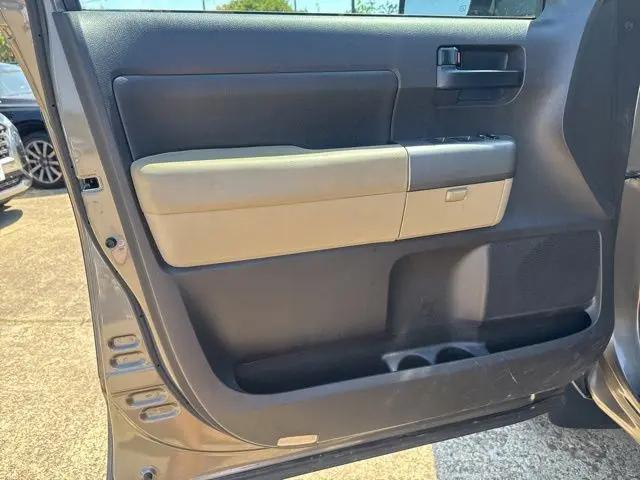 2010 Toyota Tundra Grade 5.7L V8