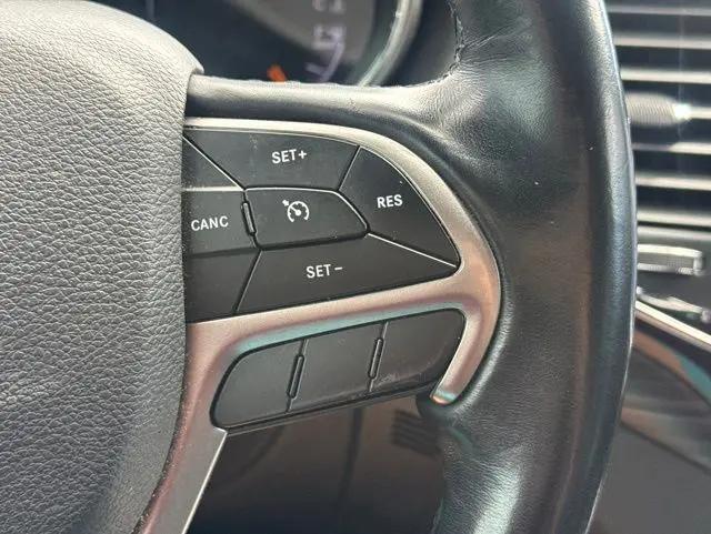 2019 Jeep Grand Cherokee Altitude 4x4