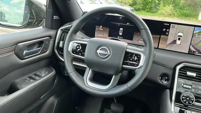 2025 Nissan Armada Platinum 4WD
