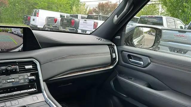2025 Nissan Armada Platinum 4WD