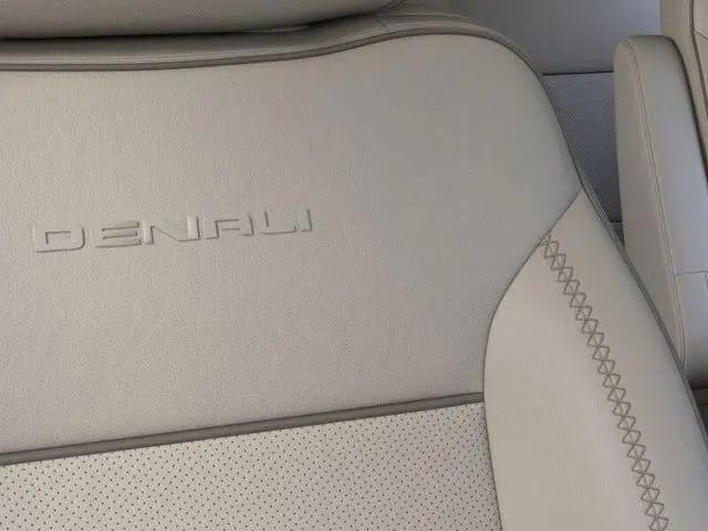 2026 GMC Yukon XL 4WD Denali