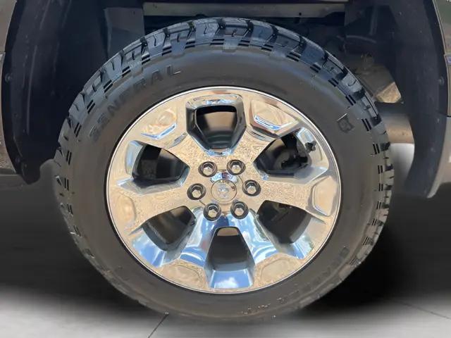 2020 Ram 1500 Big Horn Crew Cab 4x4 6'4" Box
