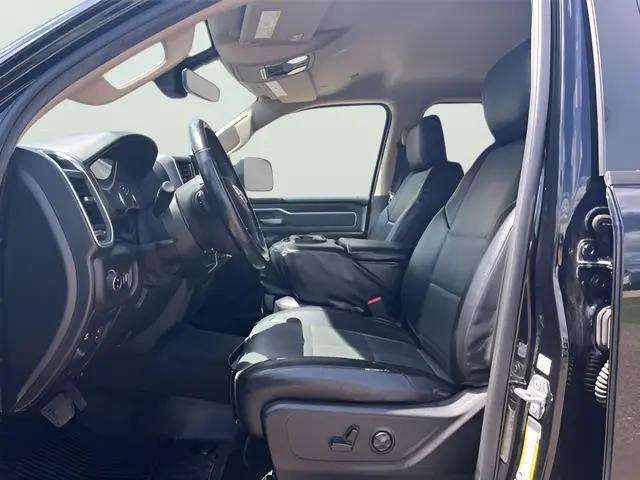 2020 Ram 1500 Big Horn Crew Cab 4x4 6'4" Box