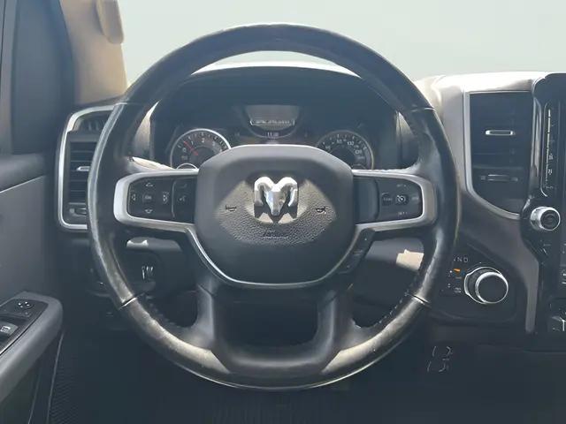 2020 Ram 1500 Big Horn Crew Cab 4x4 6'4" Box