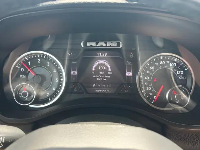 2020 Ram 1500 Big Horn Crew Cab 4x4 6'4" Box