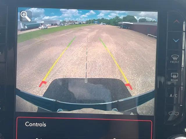 2020 Ram 1500 Big Horn Crew Cab 4x4 6'4" Box