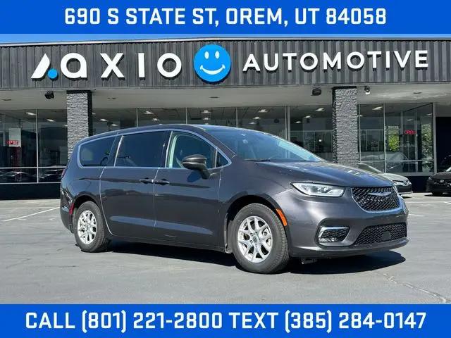 2023 Chrysler Pacifica Touring L for sale in Sandy, UT