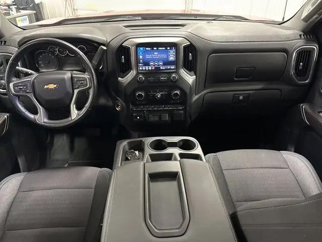 2021 Chevrolet Silverado 1500 4WD Crew Cab Short Bed LT