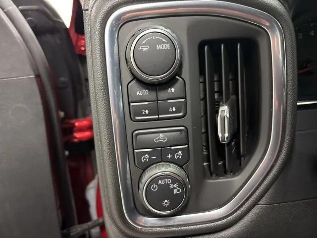2021 Chevrolet Silverado 1500 4WD Crew Cab Short Bed LT