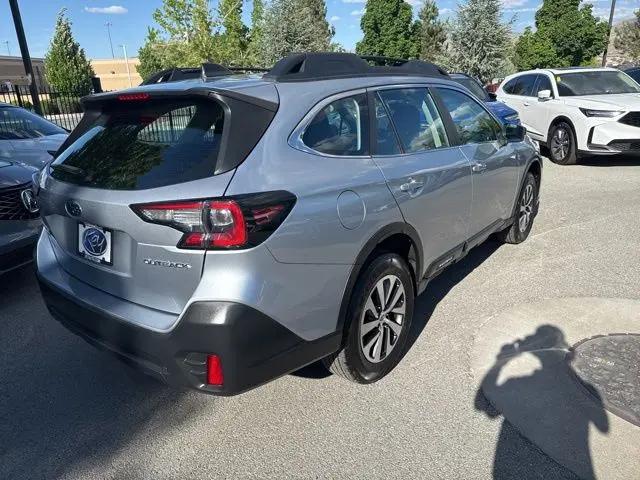 2022 Subaru Outback 2.5i