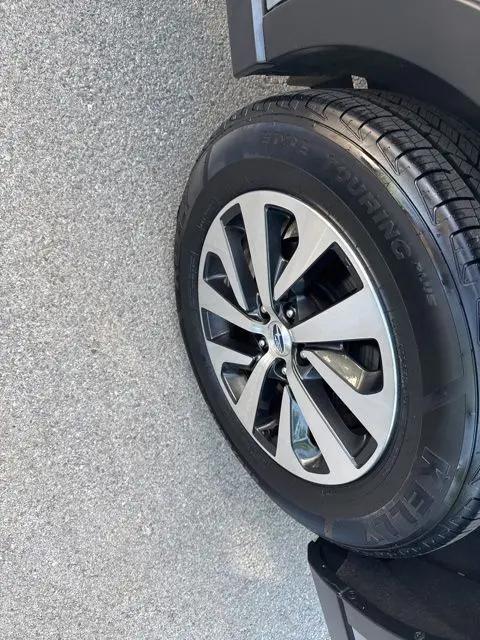 2022 Subaru Outback 2.5i