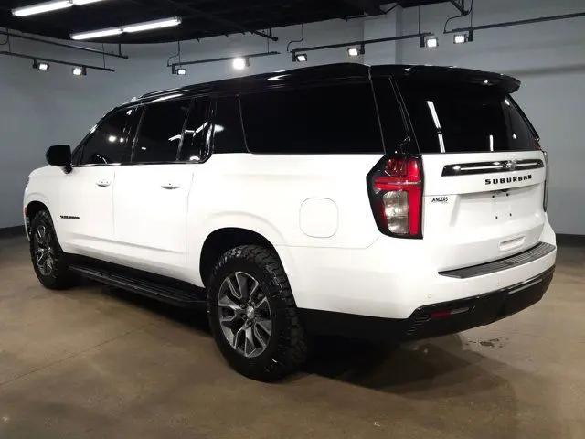 2024 Chevrolet Suburban 4WD LS