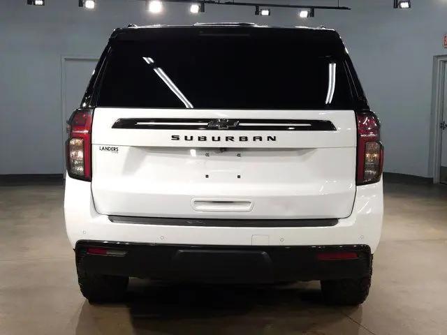 2024 Chevrolet Suburban 4WD LS