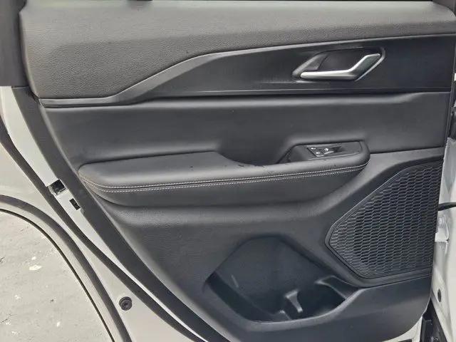 2025 Jeep Grand Cherokee Altitude 4x4