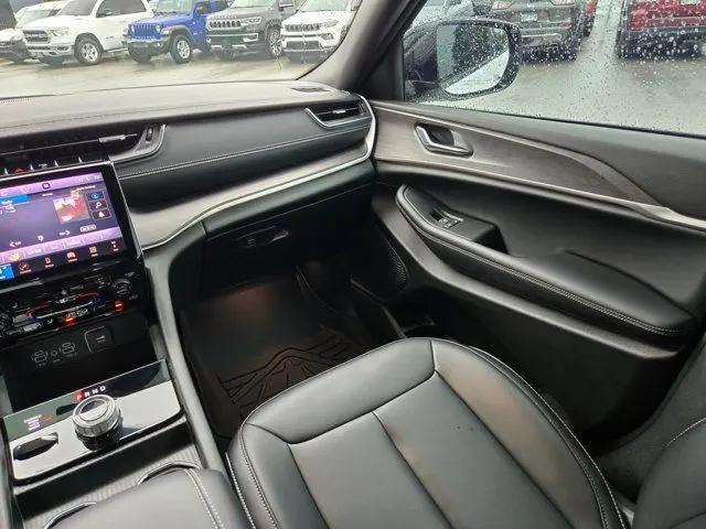 2025 Jeep Grand Cherokee Limited 4x4
