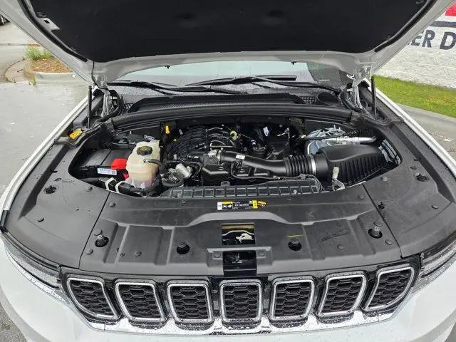 2025 Jeep Grand Cherokee Limited 4x4