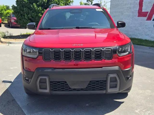 2026 Jeep Cherokee Laredo 4x4