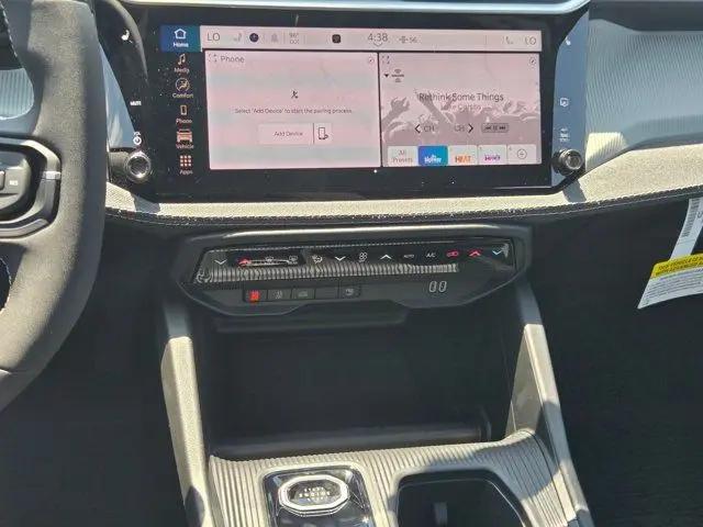 2026 Jeep Cherokee Laredo 4x4