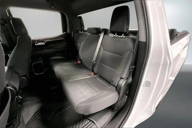 2022 Chevrolet Silverado 1500 4WD Crew Cab Standard Bed LT