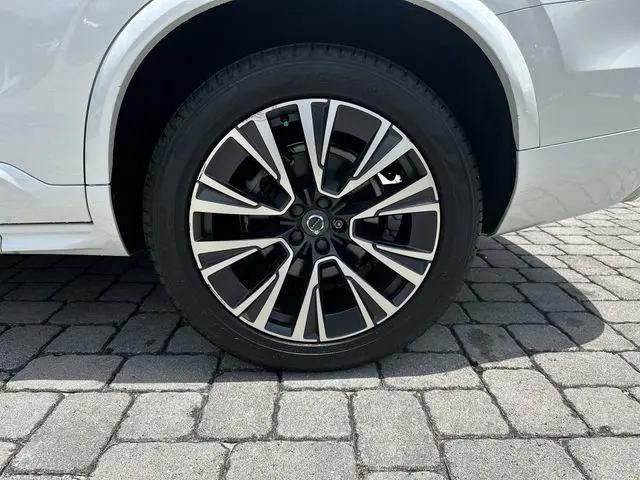 2020 Volvo XC90 T6 Momentum 6 Passenger